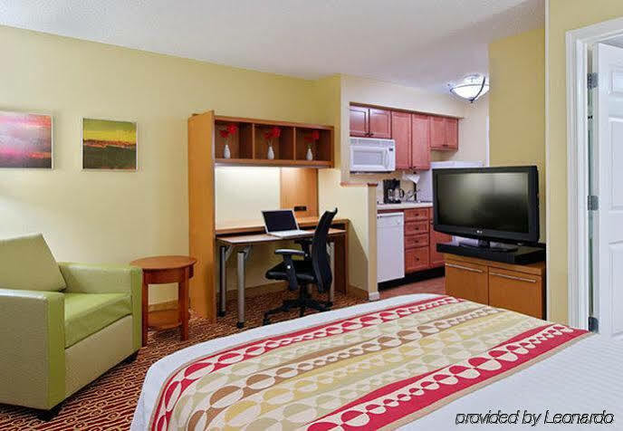 Towneplace Suites Knoxville Cedar Bluff Exterior foto
